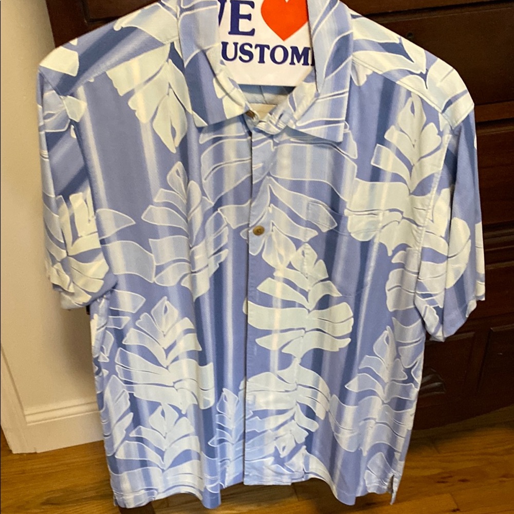 Tommy Bahama Blue and White Hawaiian Button-Down Shirt